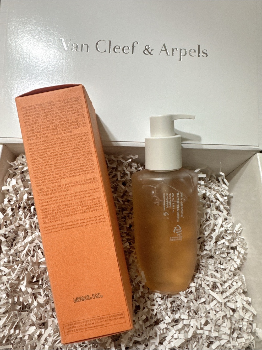 (NEW) Sulwhasoo Gentle Cleansing Foam — Cream - Picture 8 of 8